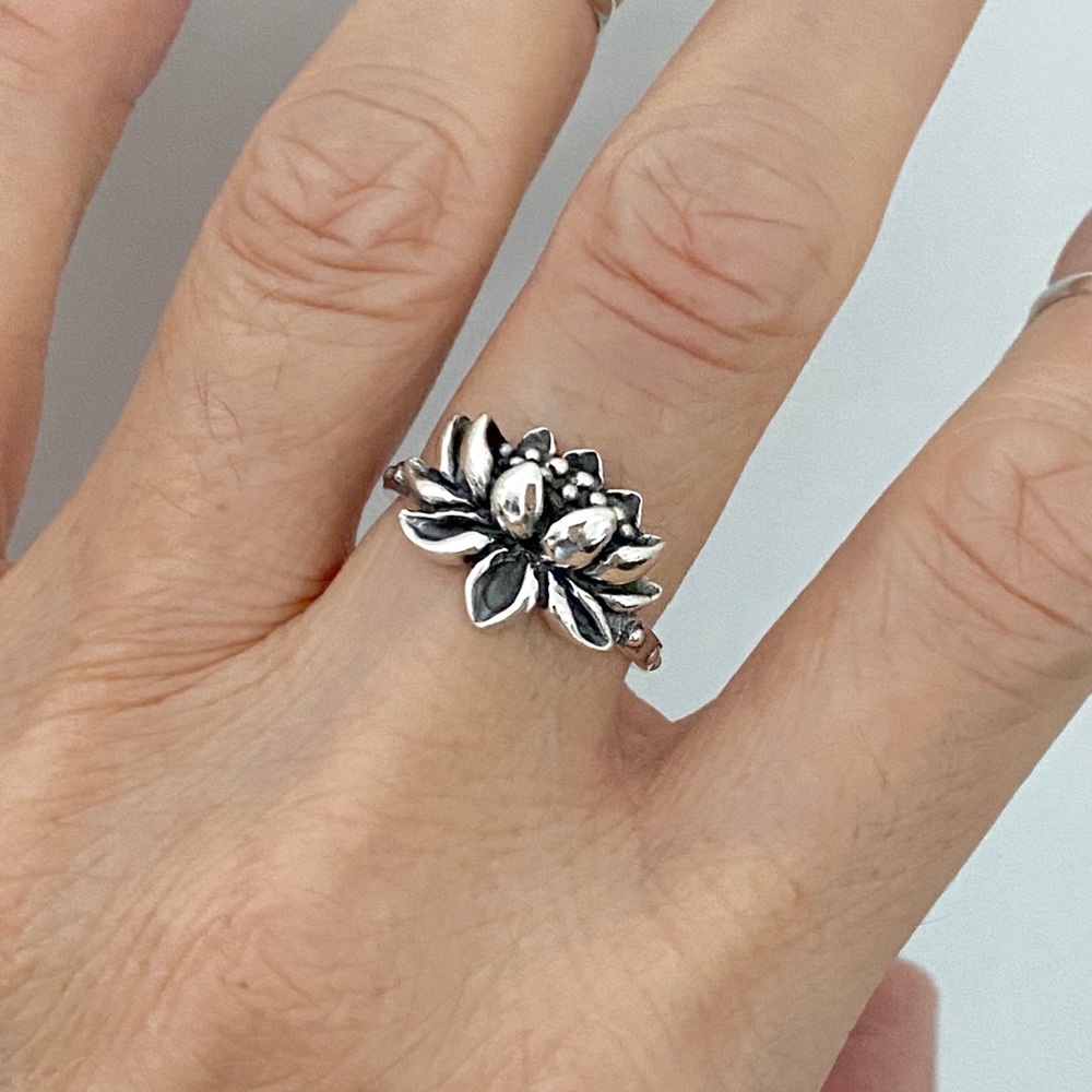 Sterling Silver Blooming Lotus Ring, Flower Rings, Silver Ring, Spirit Jewelry - Picture 7 of 10